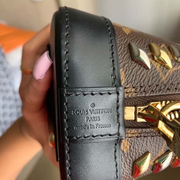 Authentic Louis Vuitton metal studded Alma BB - Picture 15 of 15